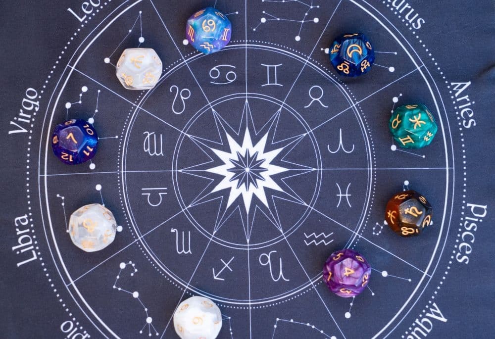 Astrologia: mito ou verdade? Desvende os mistérios dos astros e descubra como eles podem influenciar sua vida.